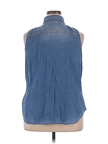 a.n.a. A New Approach Sleeveless Button-Down Shirt (view 2)