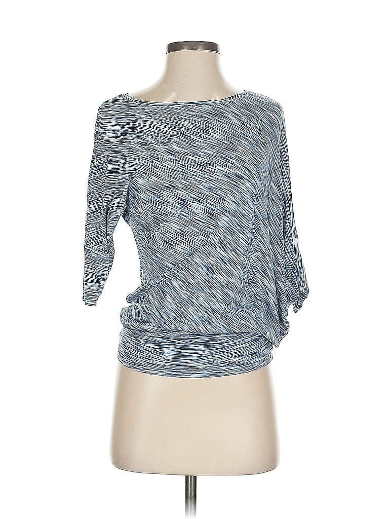 Click to view more detailed imagery on our partner's website Pre-owned Bcbgmaxazria Casual Dress In Blue