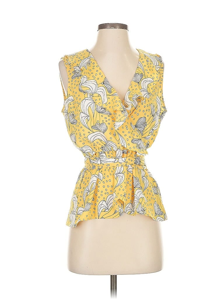 Pre-owned Max Studio Sleeveless Blouse In Yellow