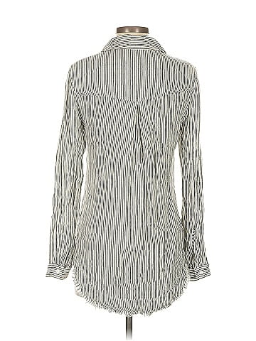 Cloth & Stone Long Sleeve Button-Down Shirt (view 2)