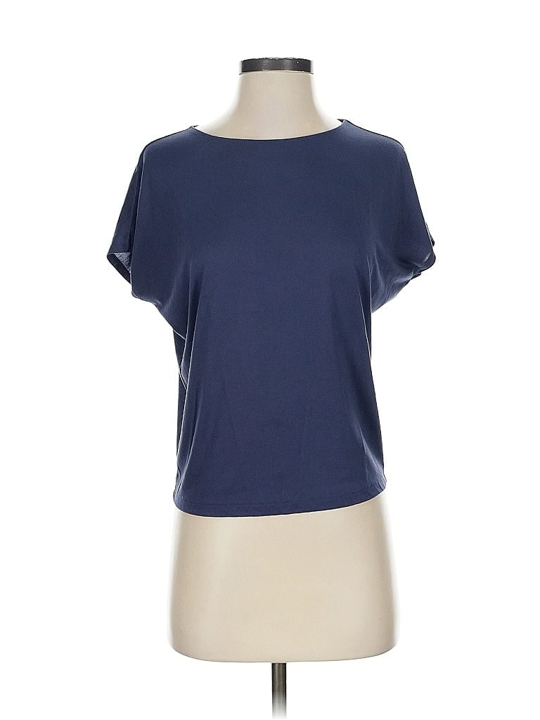 Pre-owned Uniqlo Short Sleeve T-shirt In Purple