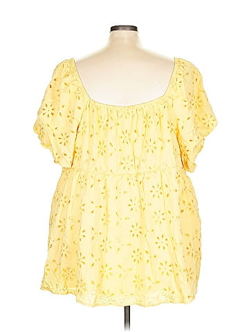 Torrid Short Sleeve Blouse (view 2)