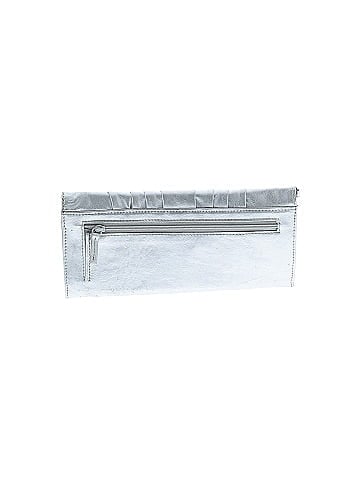 Unbranded Wristlet (view 2)