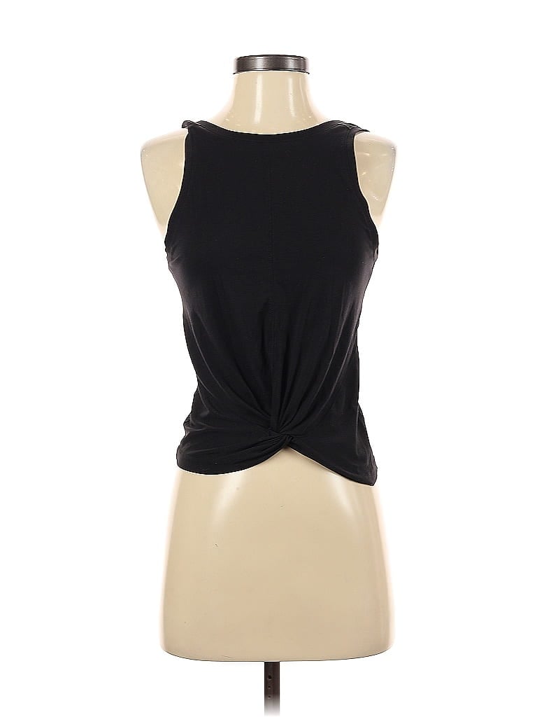 Click to view more detailed imagery on our partner's website Pre-owned Athleta Sleeveless T-shirt In Black