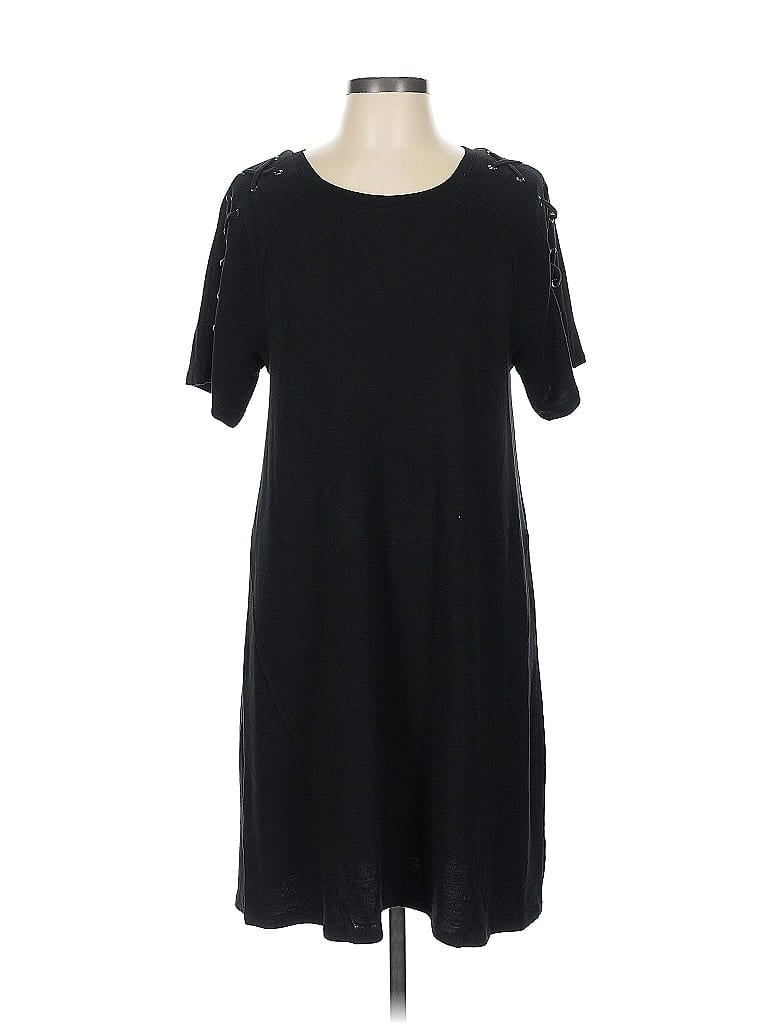 Click to view more detailed imagery on our partner's website Pre-owned Cable & Gauge Casual Dress In Black