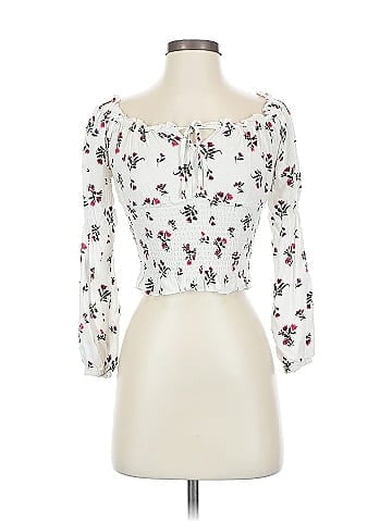 Almost Famous 3/4 Sleeve Blouse (view 1)
