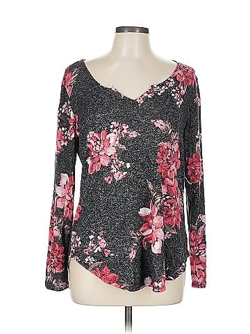24/7 Maurices Long Sleeve T-Shirt (view 1)