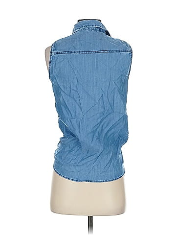 Velvet Heart Sleeveless Button-Down Shirt (view 2)