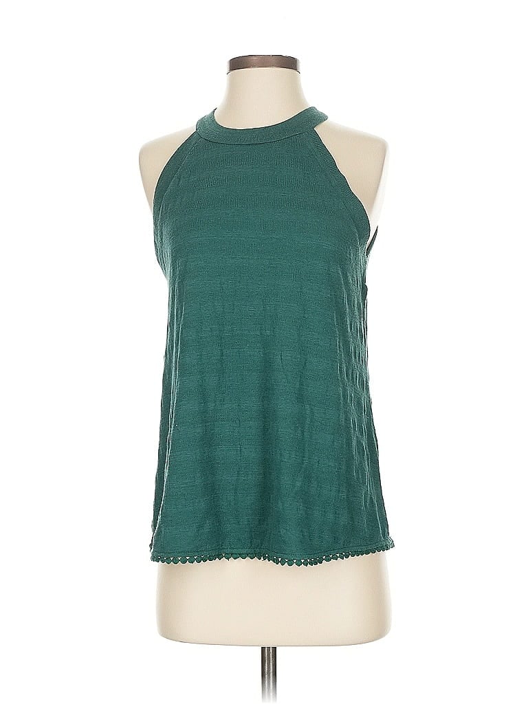 Click to view more detailed imagery on our partner's website Pre-owned W5 Sleeveless Top Green Halter Neckline Tops