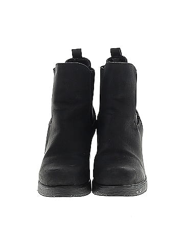 Dream Pairs Ankle Boots (view 2)