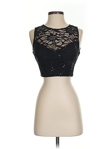 B. Darlin Sleeveless Top (view 1)