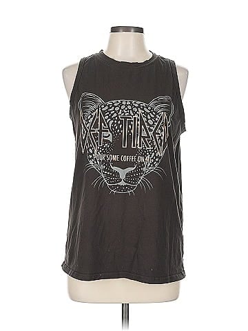 Sheshow Sleeveless T-Shirt (view 1)