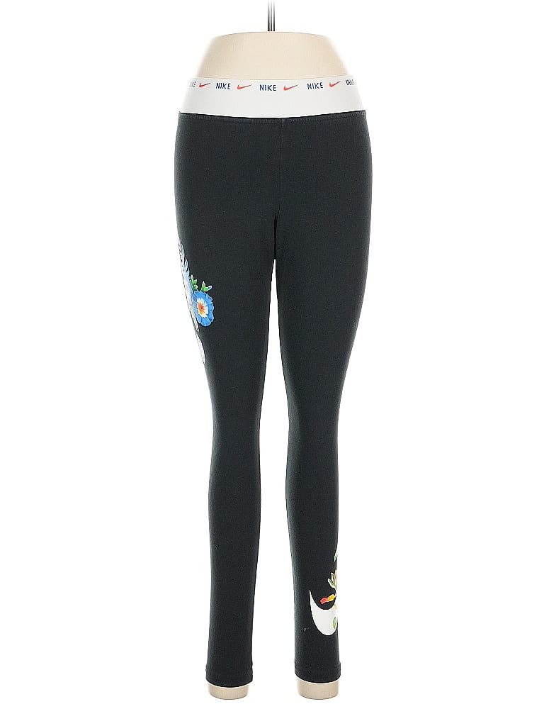 Click to view more detailed imagery on our partner's website Pre-owned Nike Active Pants In Black