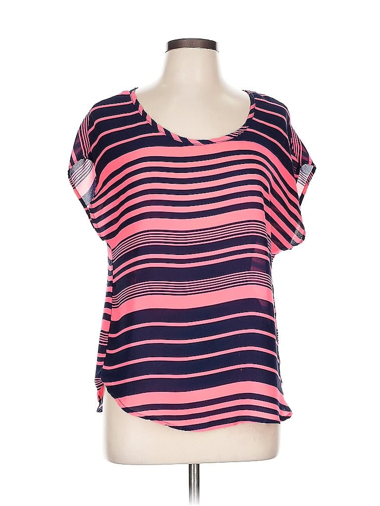 Click to view more detailed imagery on our partner's website Pre-owned Poetry Short Sleeve Top Pink Scoop Neck Tops