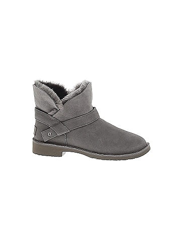 Ugg Ankle Boots (view 1)