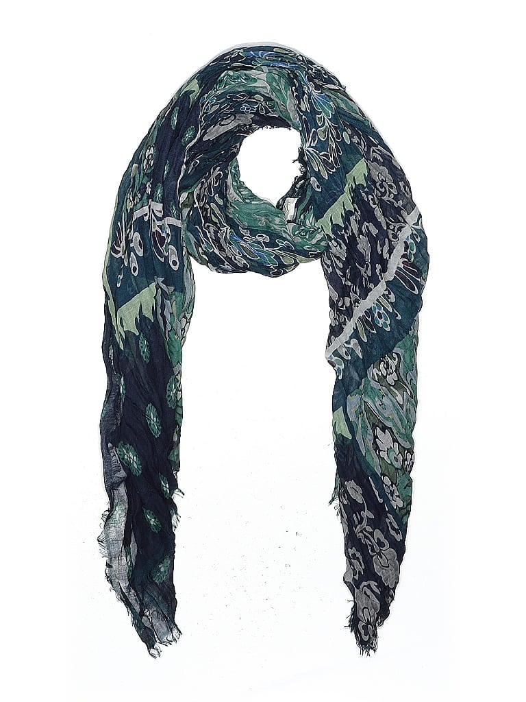 Click to view more detailed imagery on our partner's website Pre-owned Target Scarf In Blue