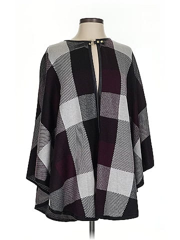 Ivanka Trump Poncho (view 1)