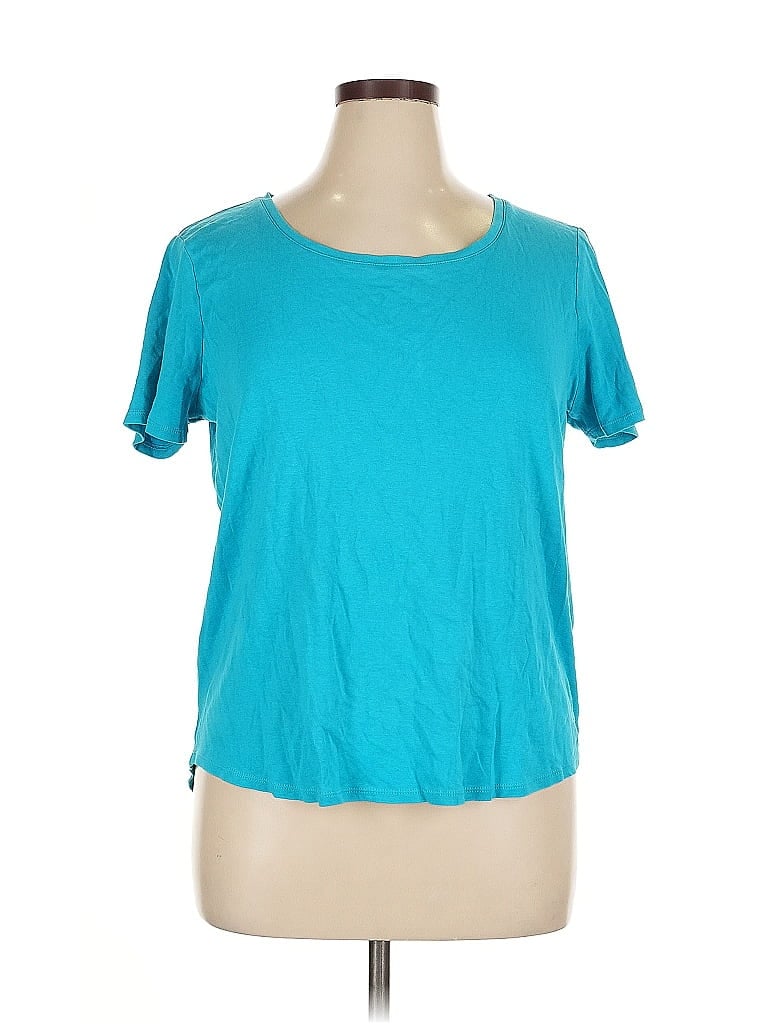 Pre-owned Chico's Active T-shirt In Blue