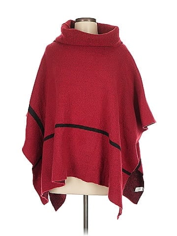 Coco + Carmen Poncho (view 1)