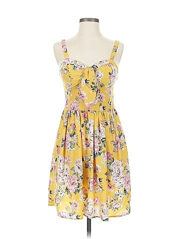 Xhilaration Casual Dress (view 1)