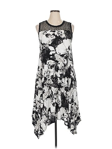 Simply Vera Vera Wang Casual Dress (view 1)
