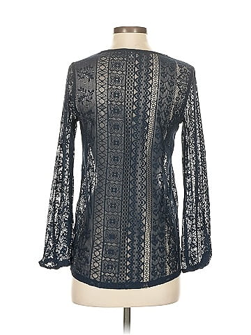 Eyeshadow 3/4 Sleeve Top (view 2)