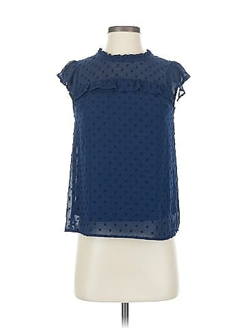 Monteau Sleeveless Blouse (view 1)