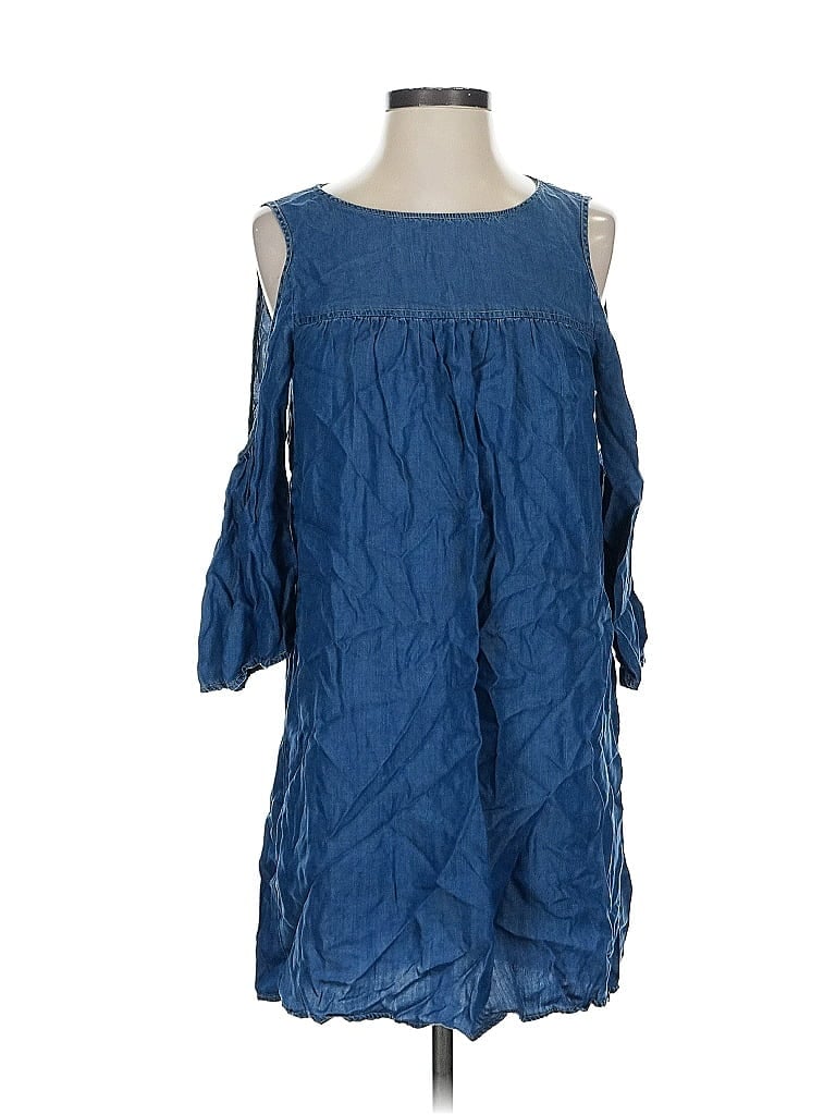 Click to view more detailed imagery on our partner's website Pre-owned Glam Casual Dress In Blue