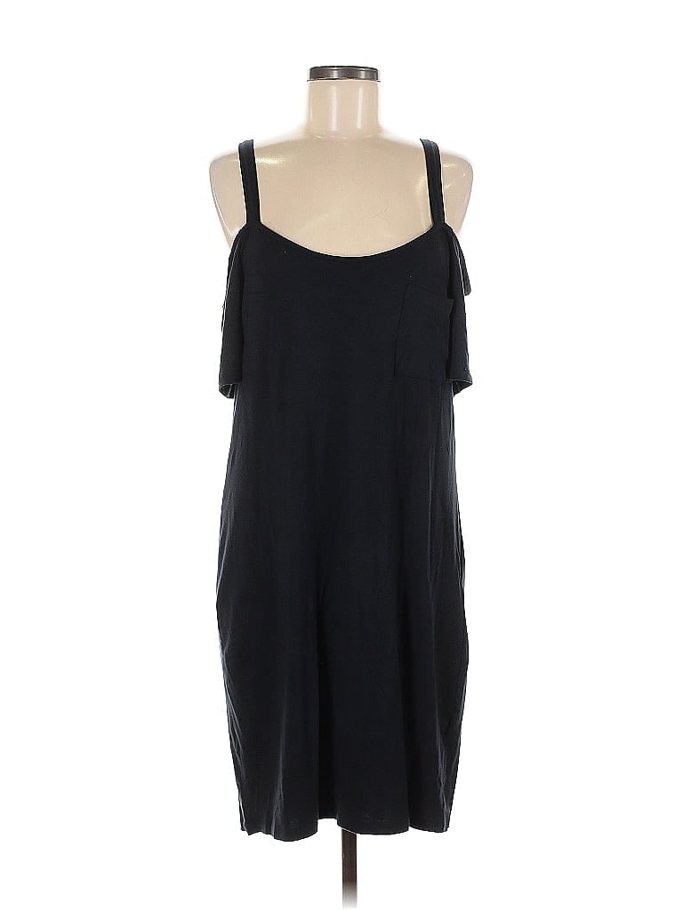 Pre-owned Venus Casual Dress In Black