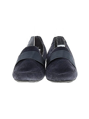 Vionic Flats (view 2)