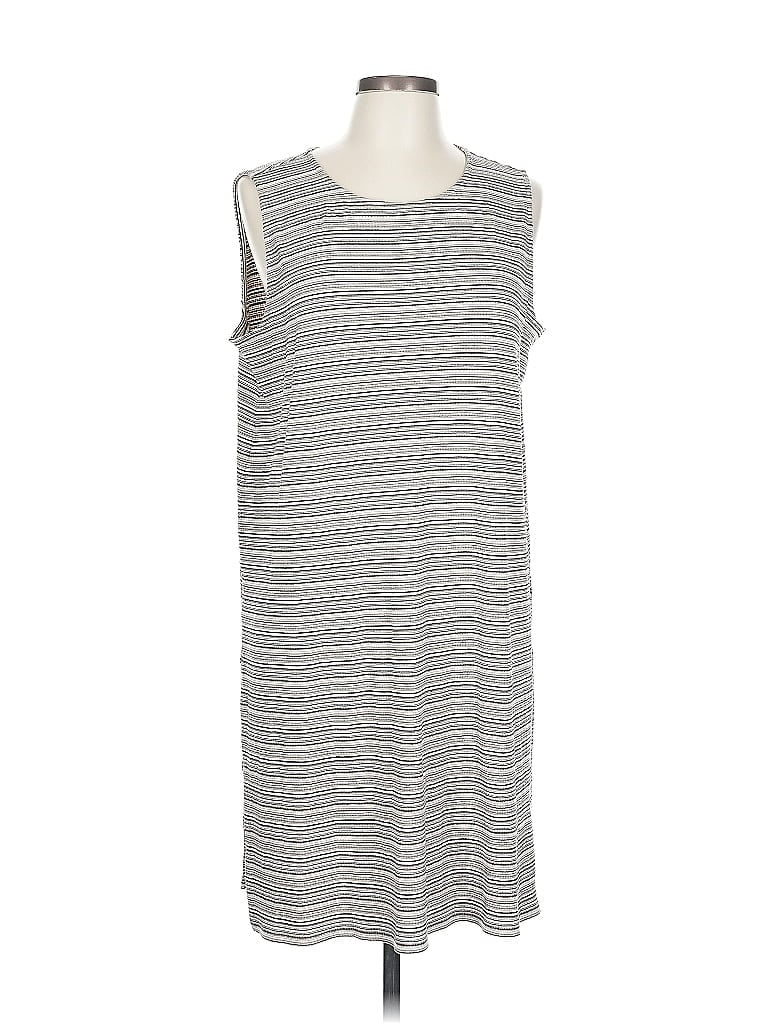Click to view more detailed imagery on our partner's website Pre-owned Jjill Casual Dress In Gray