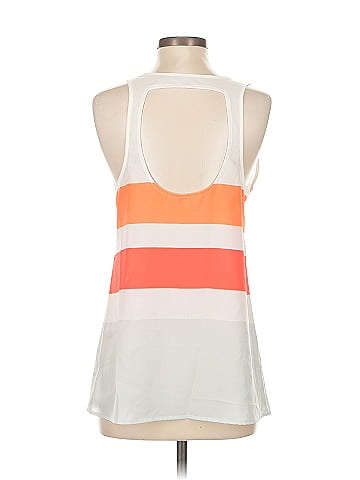 BB Dakota Sleeveless Top (view 2)