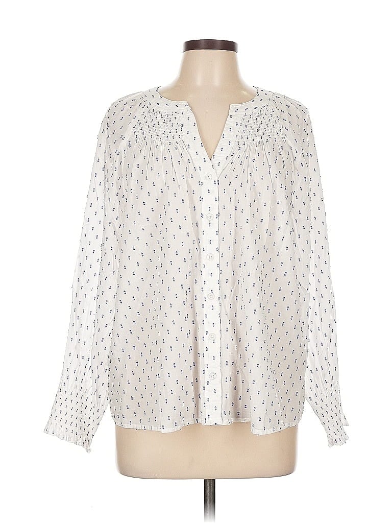 Pre-owned Chico's Long Sleeve Blouse In White