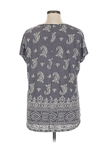 24/7 Maurices Short Sleeve T-Shirt (view 2)