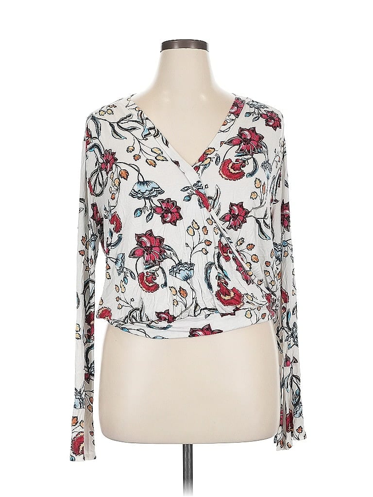 Pre-owned Finn & Grace Long Sleeve Blouse In White