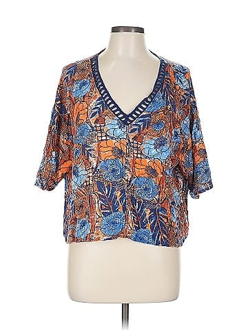 LUQ Short Sleeve Blouse (view 1)