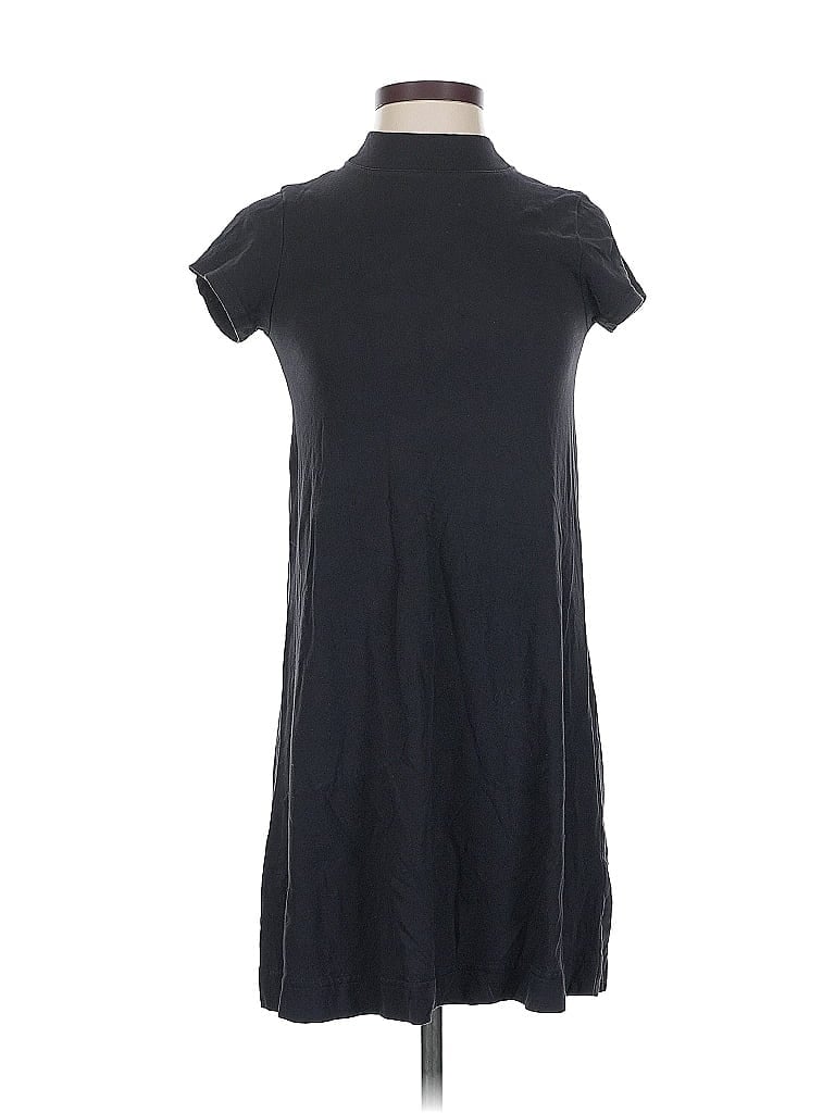 Pre-owned Everlane Casual Dress In Black
