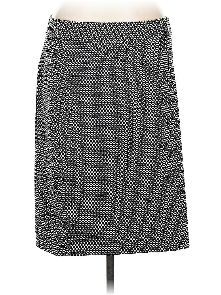 Click to view more detailed imagery on our partner's website Pre-owned Elle Casual Skirt In Gray