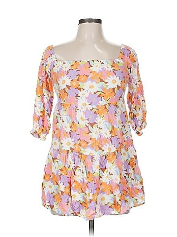 Billabong 3/4 Sleeve Blouse (view 1)