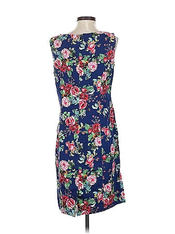 Hearts & Roses Casual Dress (view 2)