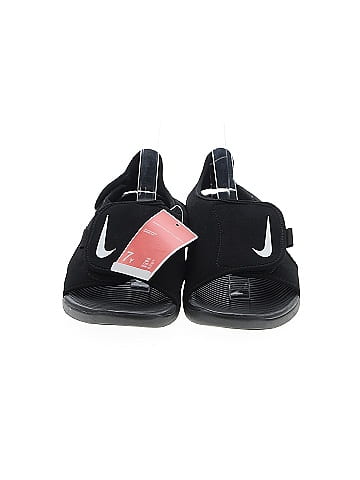 Nike Sandals (view 2)