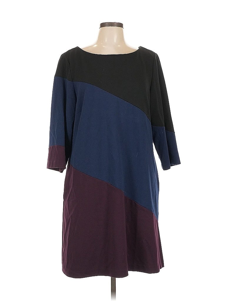 Click to view more detailed imagery on our partner's website Pre-owned Taylor Casual Dress In Black