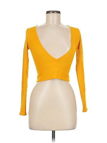 Dynamic Long Sleeve Top (view 1)