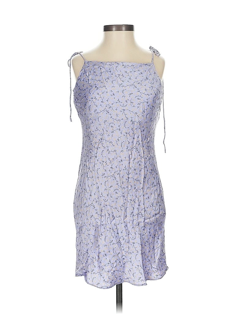 Click to view more detailed imagery on our partner's website Pre-owned Zara Casual Dress In Blue