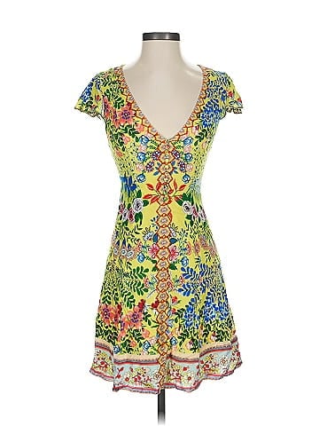 Alice + Olivia Casual Dress (view 1)