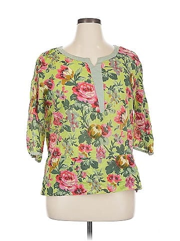 Little Journeys Chicago 3/4 Sleeve Blouse (view 1)