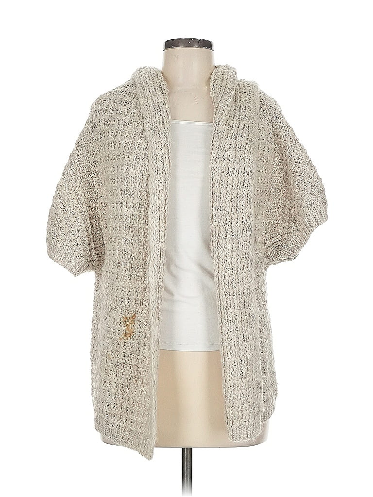 Click to view more detailed imagery on our partner's website Pre-owned Zara Cardigan Sweater In White