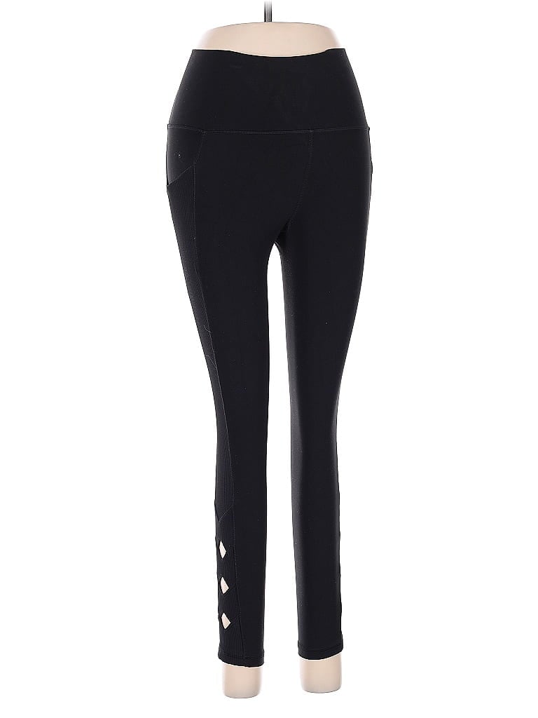 Click to view more detailed imagery on our partner's website Pre-owned Athleta Active Pants In Black
