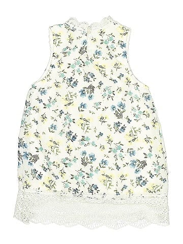 Beautees Sleeveless Blouse (view 2)