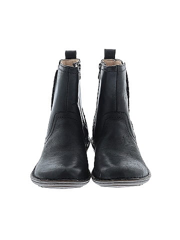 Ugg Australia Ankle Boots (view 2)